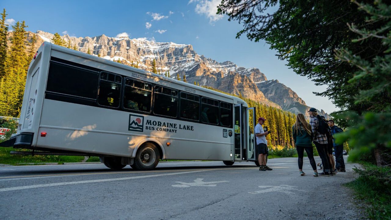 Moraine Lake Bus in Banff