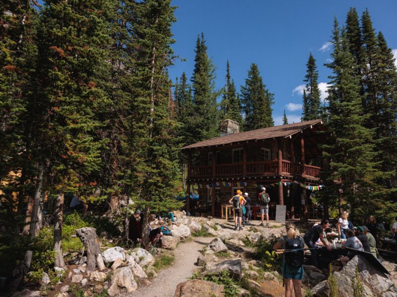 Hiking to the Plain of Six Glaciers Teahouse from Lake Louise